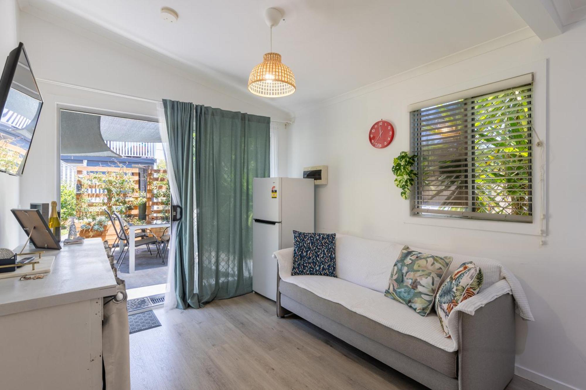 Zen Escape Guest House " Location 2" - Zen Garden Tiny Home, Nooky Studio Brisbane Exterior photo