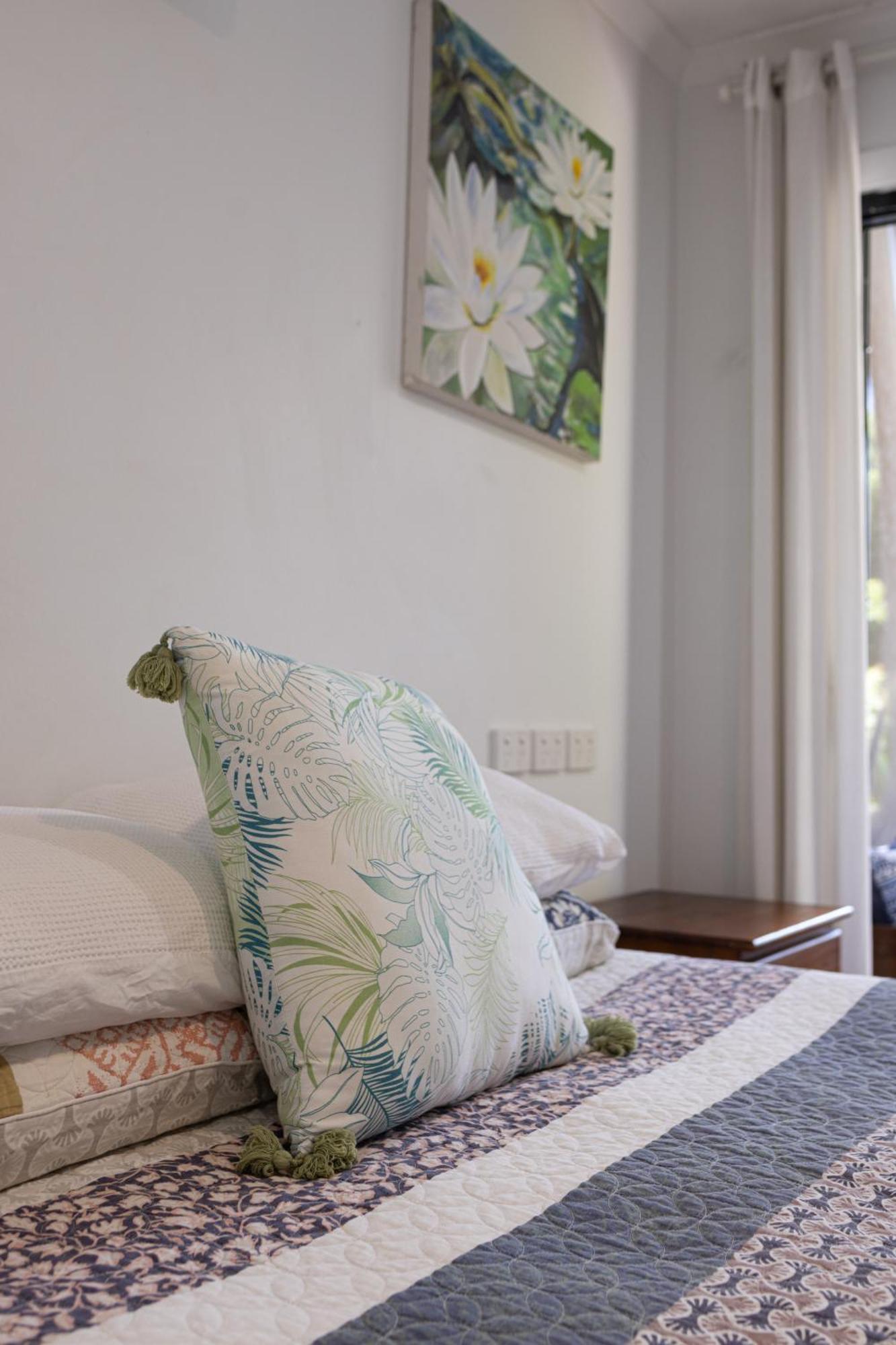 Zen Escape Guest House " Location 2" - Zen Garden Tiny Home, Nooky Studio Brisbane Exterior photo